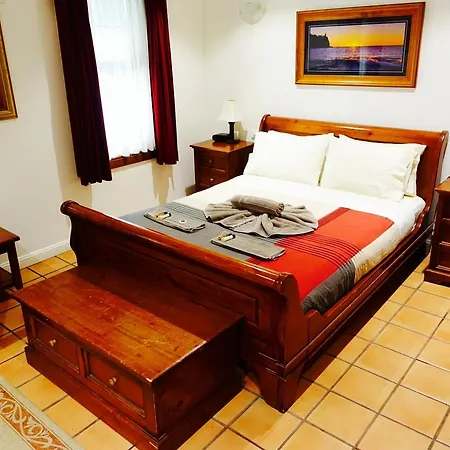 Manly Lodge Boutique Hotel-3